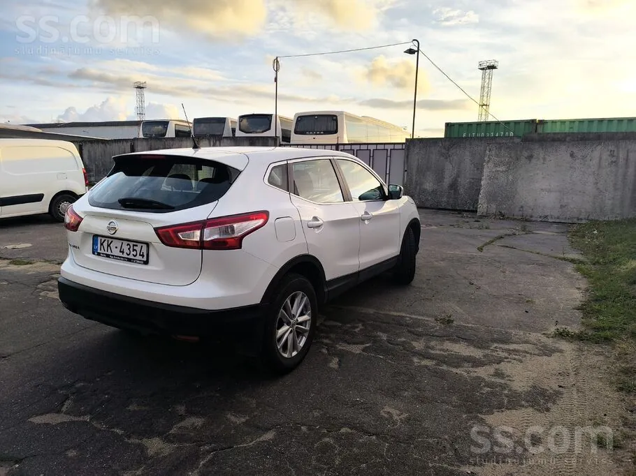 Nissan Qashqai 2016 photo 2