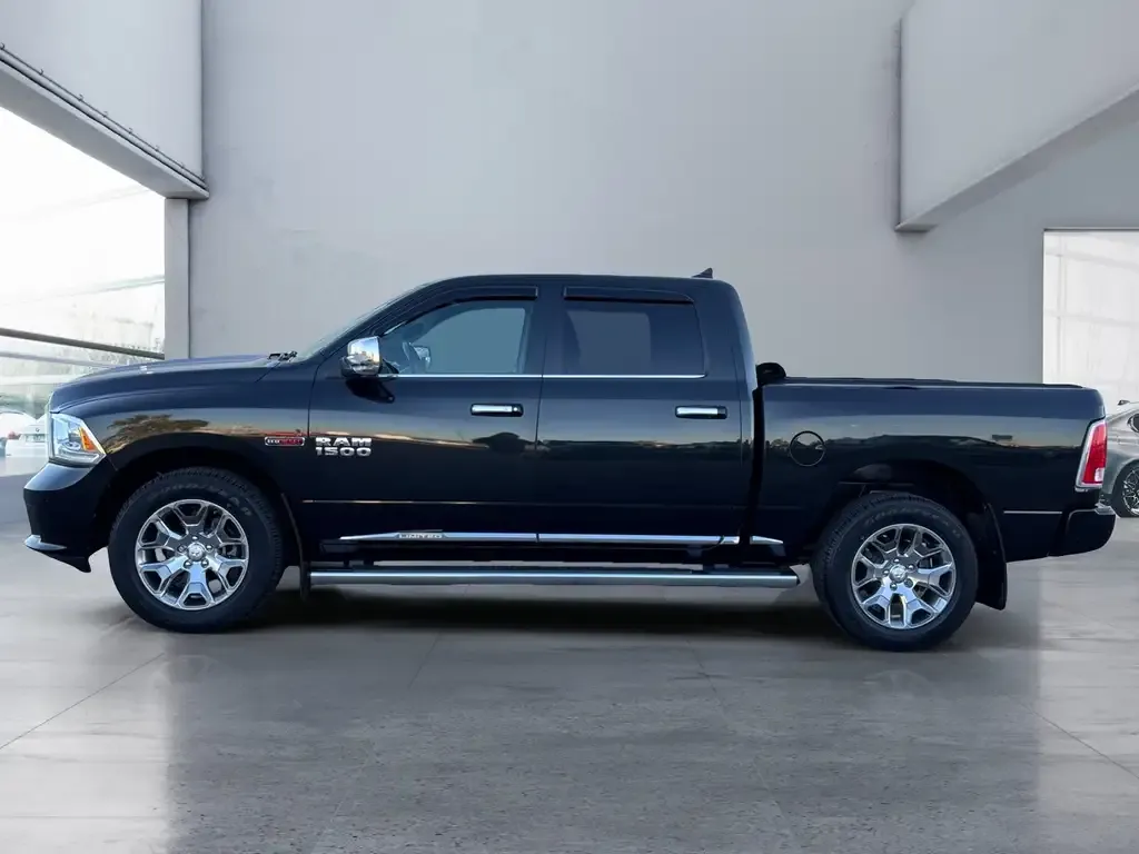 Ram 1500 2018 photo 2