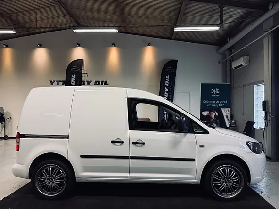 Volkswagen Caddy 2015 photo 2