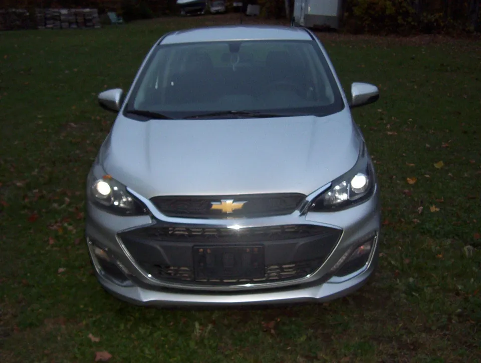 Chevrolet Spark 2019 photo 2