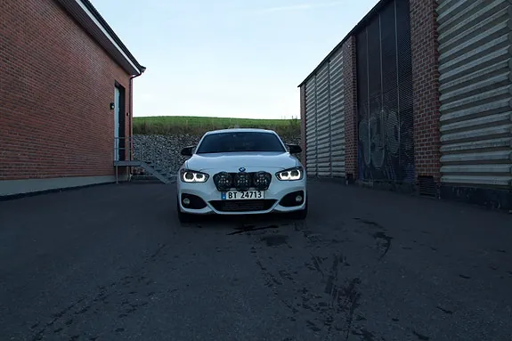 BMW 120D 2015 photo 2
