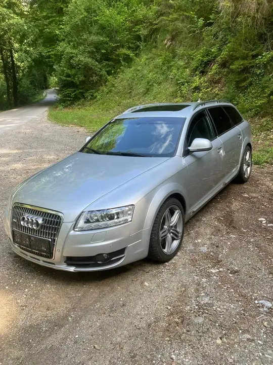 Audi A6 Allroad 2011 photo 2