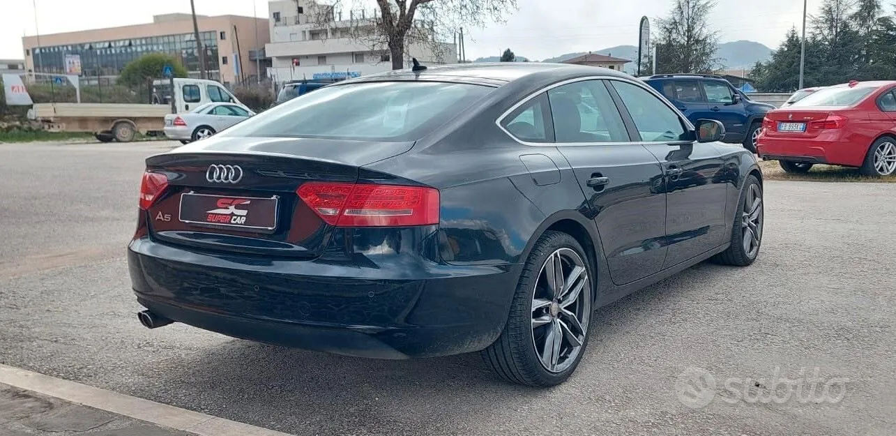 Audi A5 2010 photo 5
