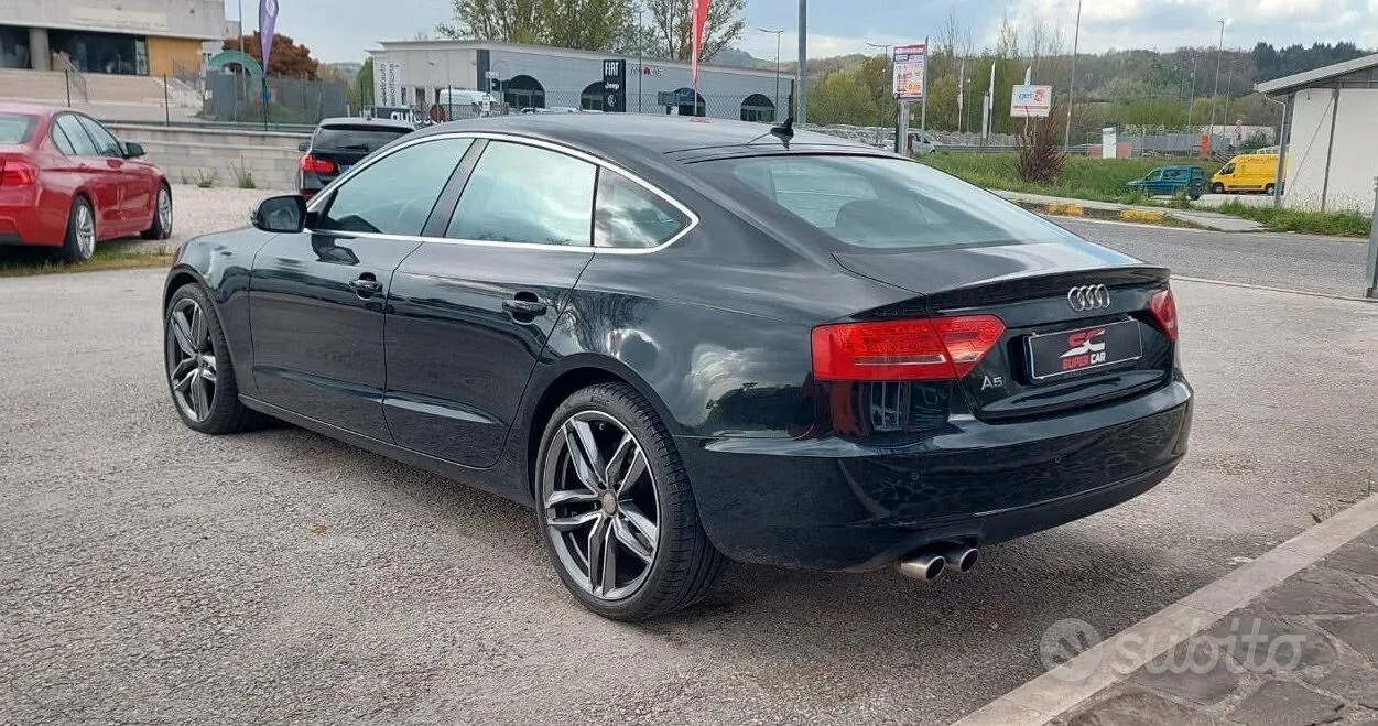 Audi A5 2010 photo 3