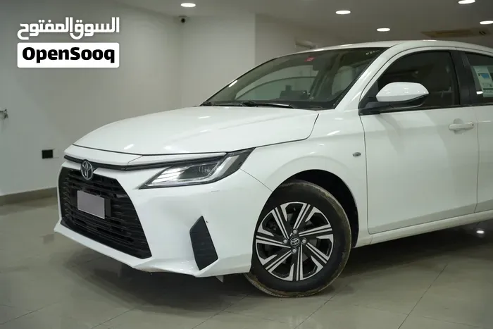 Toyota Yaris 2023 photo 3