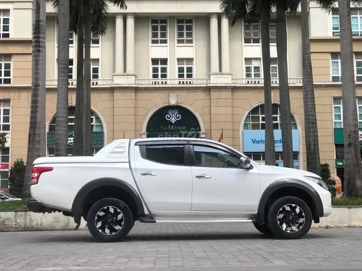 Mitsubishi Triton