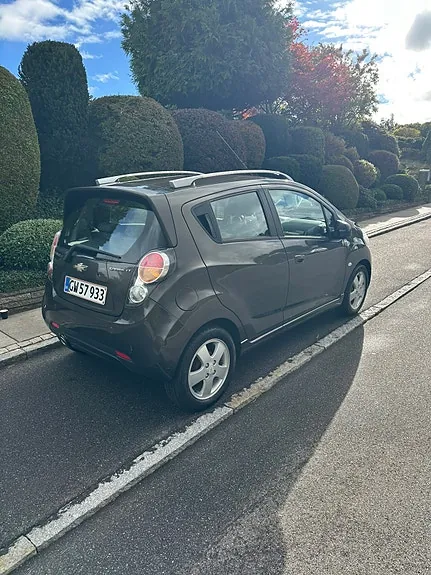 Chevrolet Spark 2012 photo 2