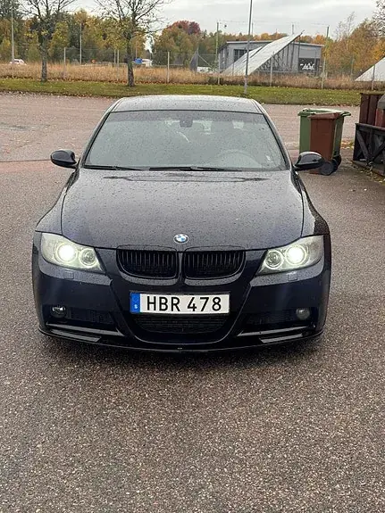 BMW 320D 2008 photo 2