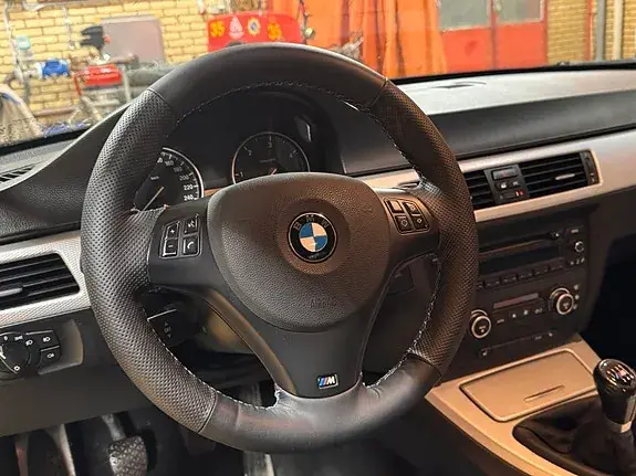 BMW 320D 2008 photo 3