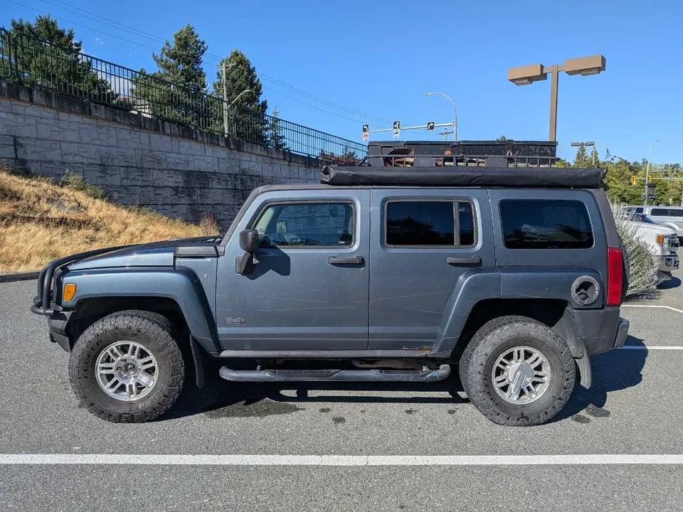 Hummer H3 2006 photo 3