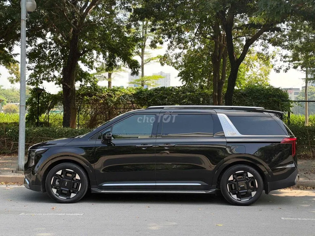 Kia Carnival 2025 photo 3