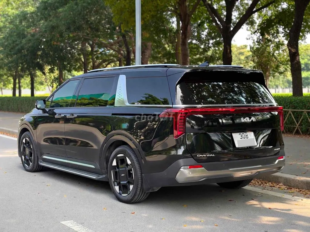 Kia Carnival 2025 photo 4