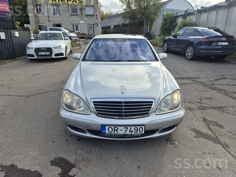 Mercedes-Benz S320 2004 photo 3