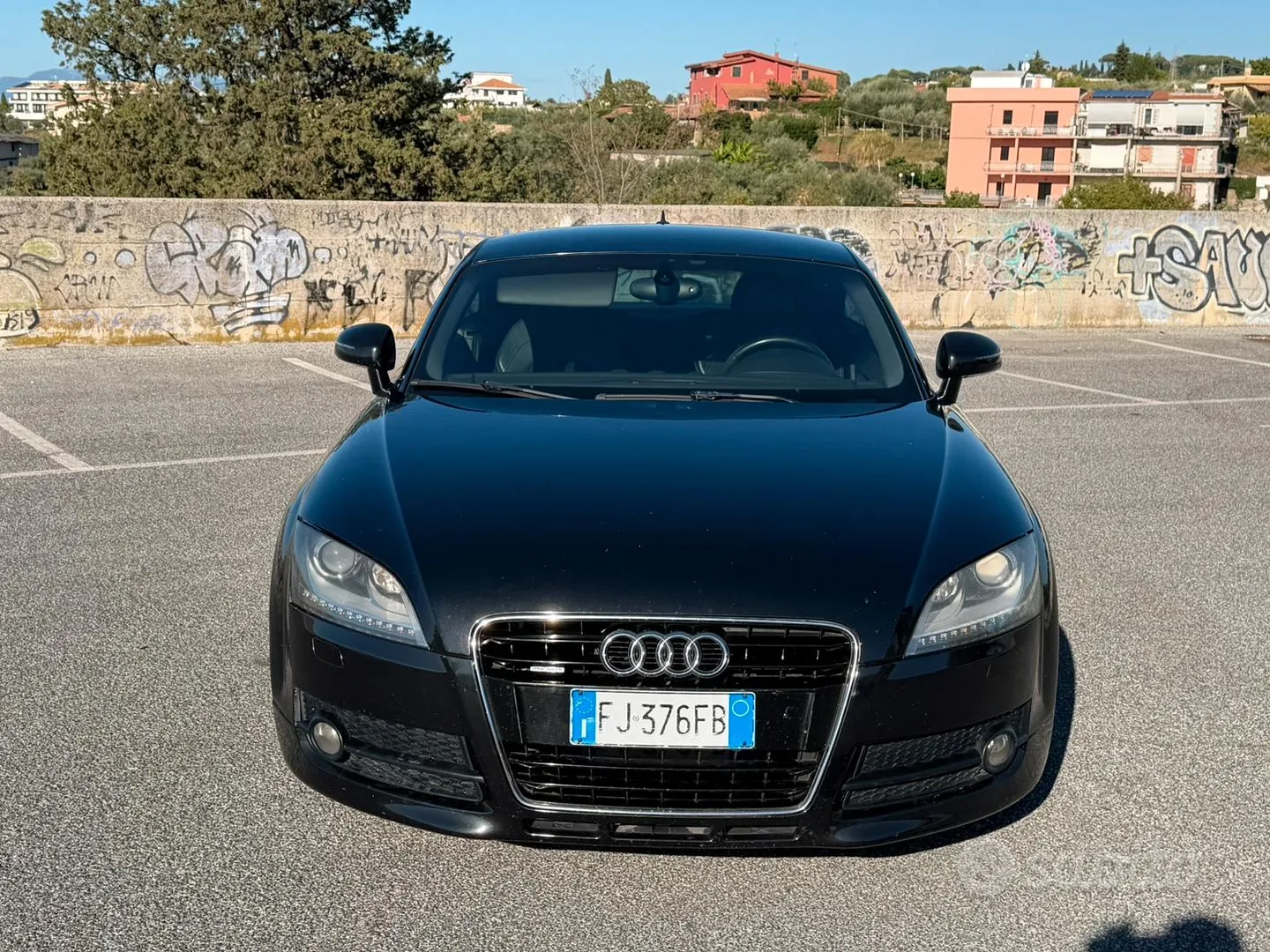 Audi Tt 2011 photo 2