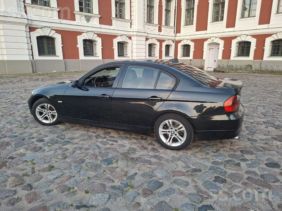 BMW 320 2008 photo 4