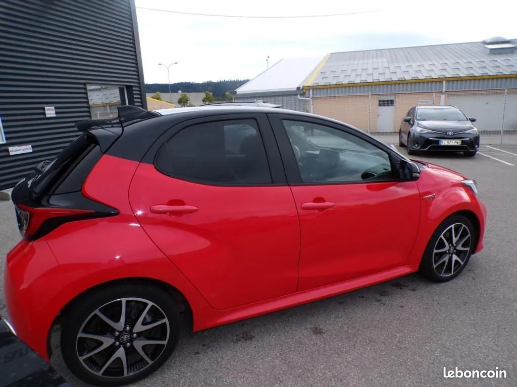 Toyota Yaris 2021 photo 4