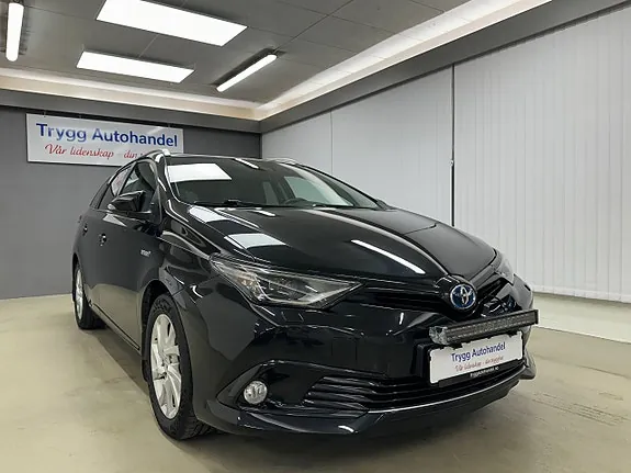 Toyota Auris 2018 photo 4