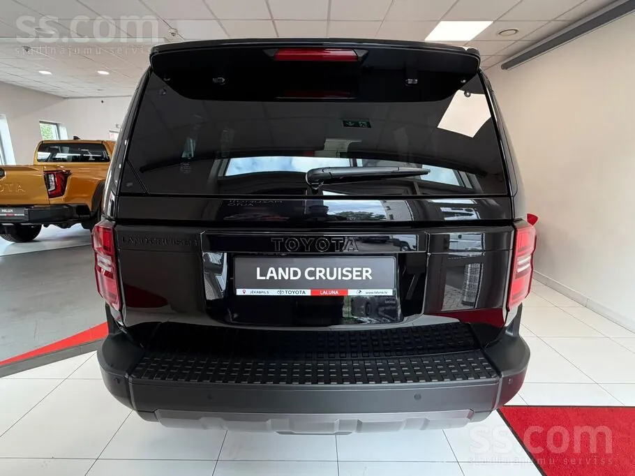 Toyota Land Cruiser 2026 photo 5