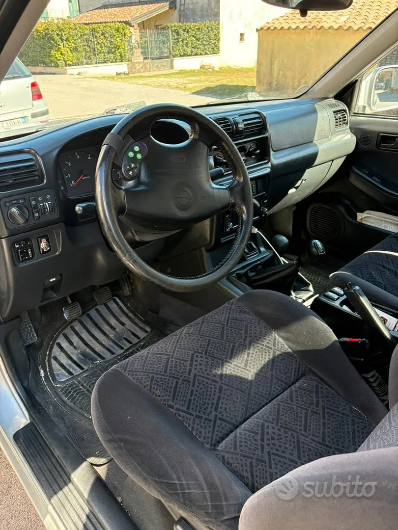 Opel Frontera 2001 photo 5