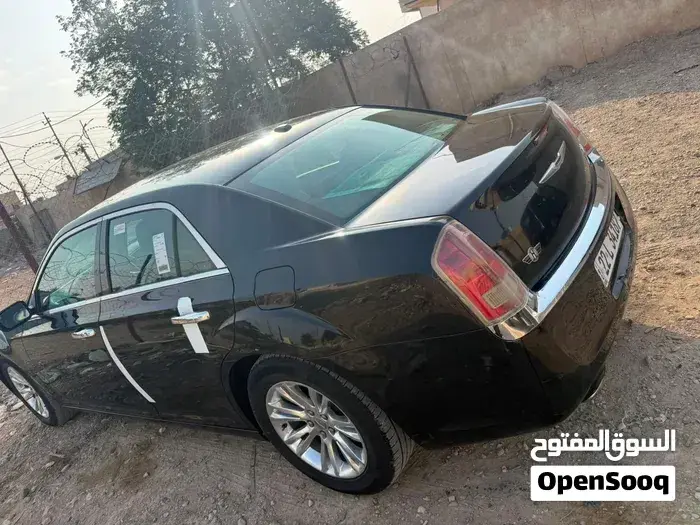 Chrysler 300 2014 photo 3