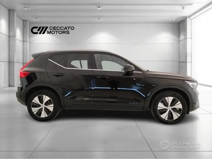Volvo Xc40 2022 photo 3