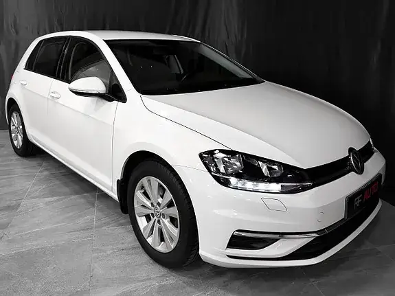 Volkswagen Golf I 2019 photo 2