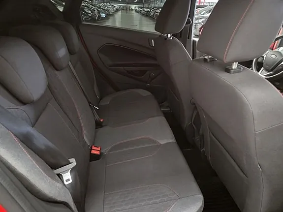 Ford Fiesta 2017 photo 5