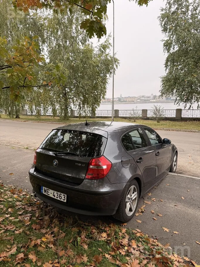 BMW 118 2006 photo 2