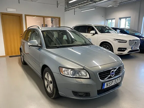 Volvo V50 2011 photo 3