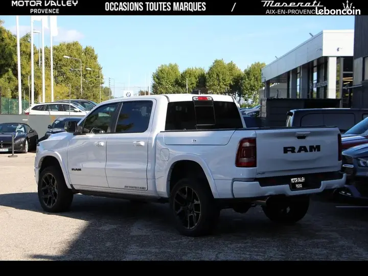 Dodge Ram 1500 Laramie 2018 photo 3