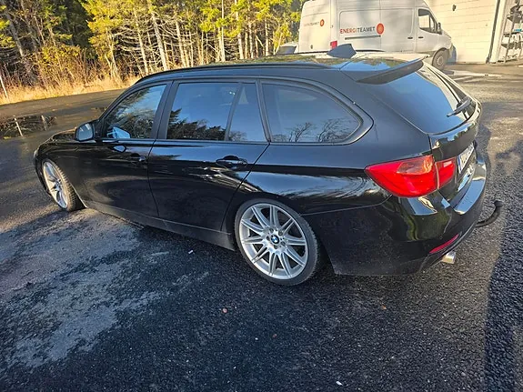 BMW 318D 2013 photo 5
