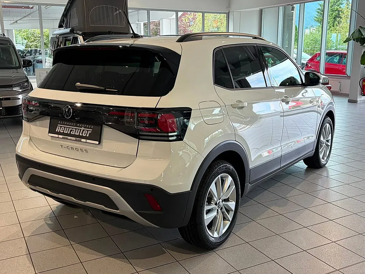 Volkswagen T-Cross 2026 photo 3
