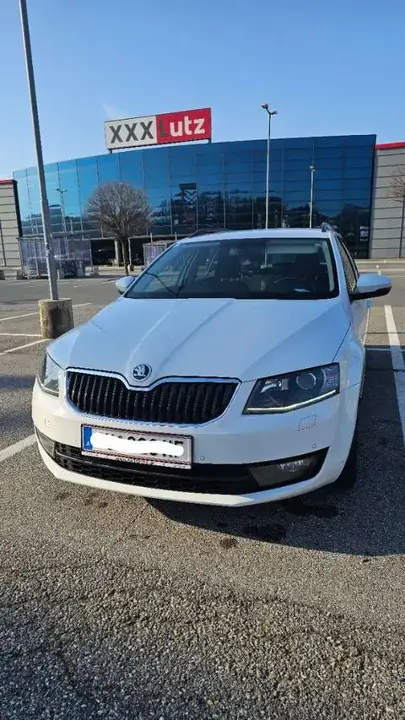 Skoda Octavia 2014 photo 2