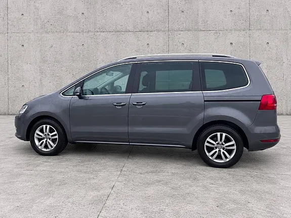 Volkswagen Sharan 2011 photo 3