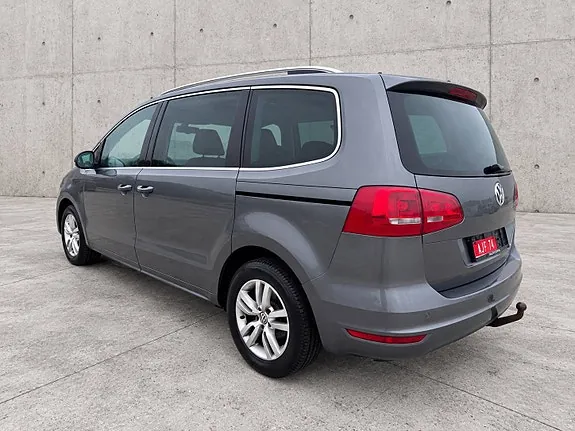 Volkswagen Sharan 2011 photo 4