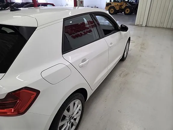 Audi A1 2023 photo 5