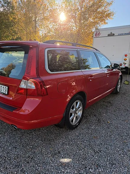 Volvo V70 2013 photo 3