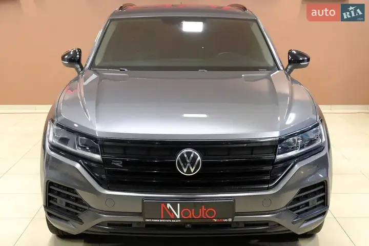 Volkswagen Touareg 2020 photo 2