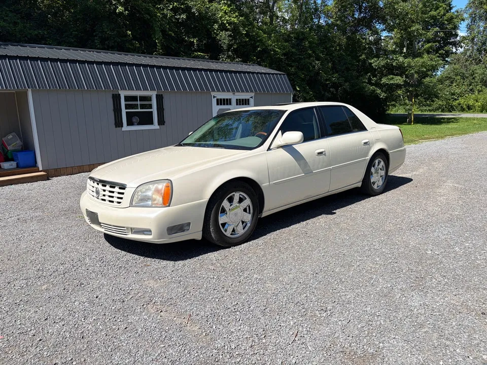 Cadillac Dts 2001 photo 4