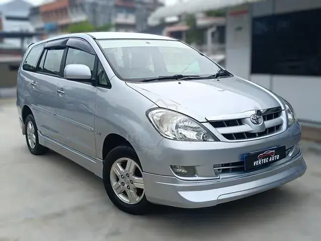 Toyota Innova
