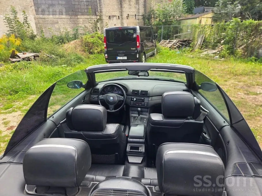 BMW 320 2005 photo 2