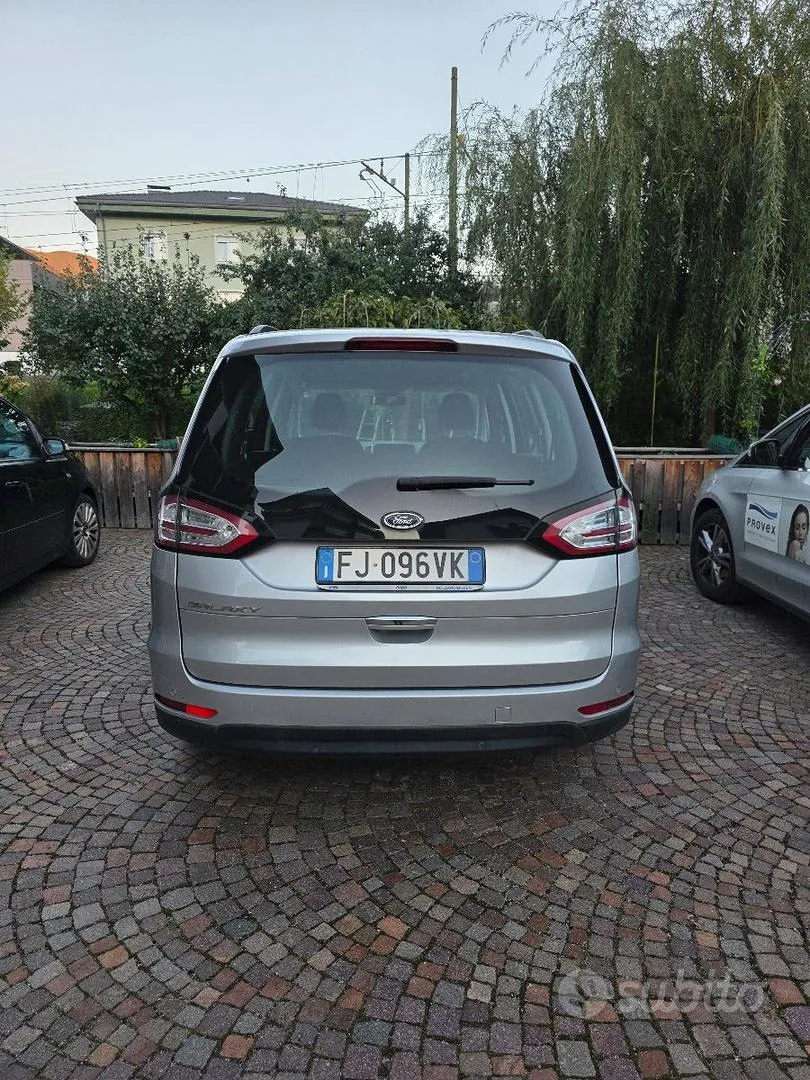 Ford Galaxy 2017 photo 3