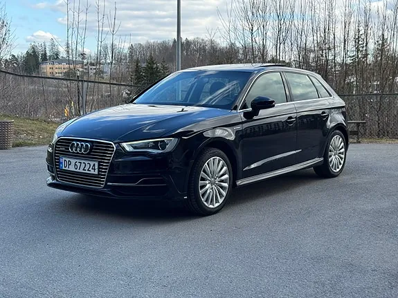 Audi A3 2015 photo 4