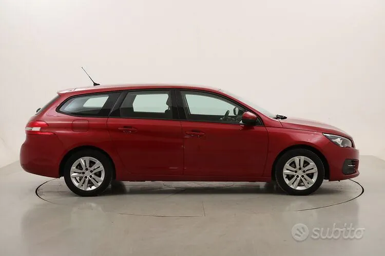 Peugeot 308 Sw 2019 photo 3