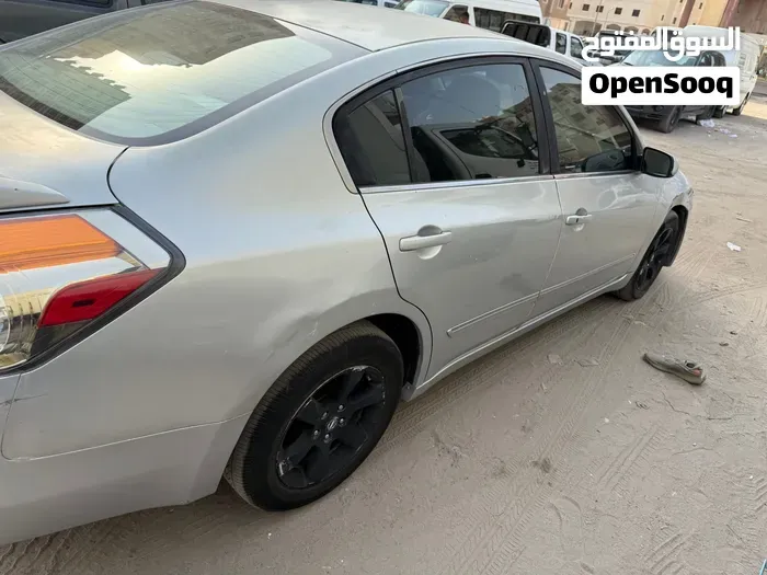 Nissan Altima 2008 photo 4