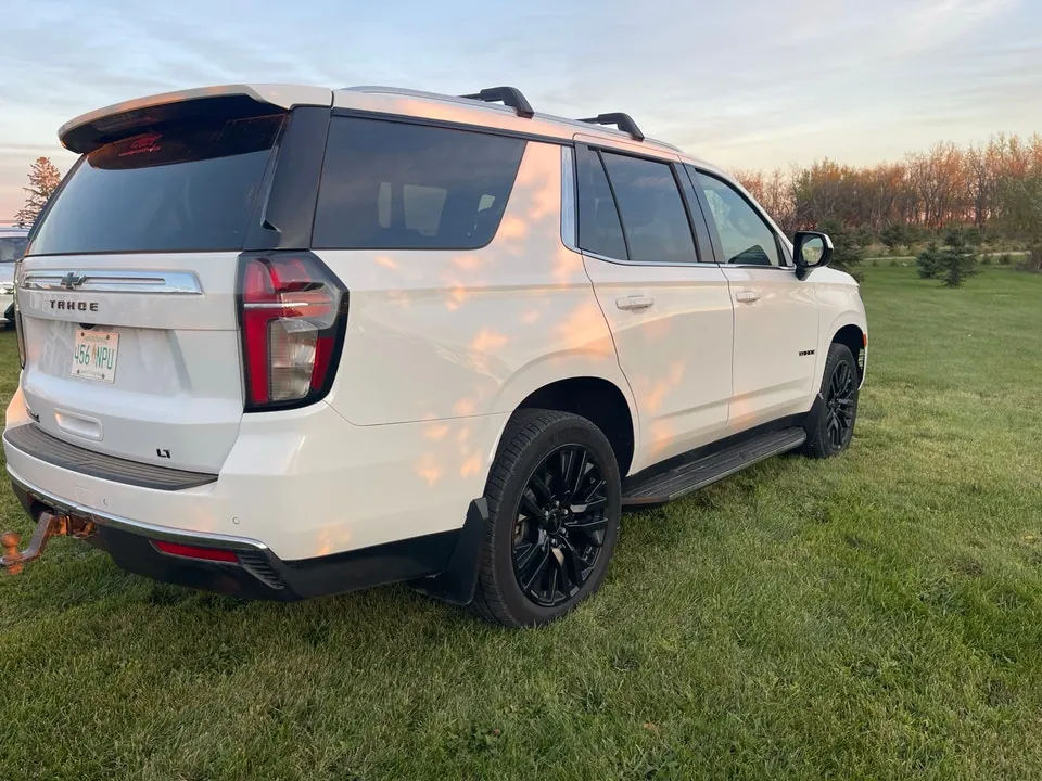 Chevrolet Tahoe 2022 photo 3