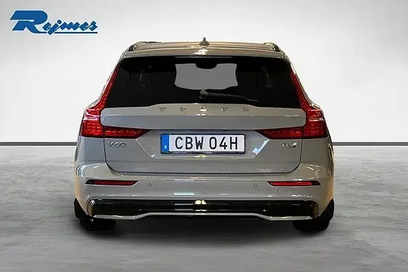 Volvo V60 2025 photo 3