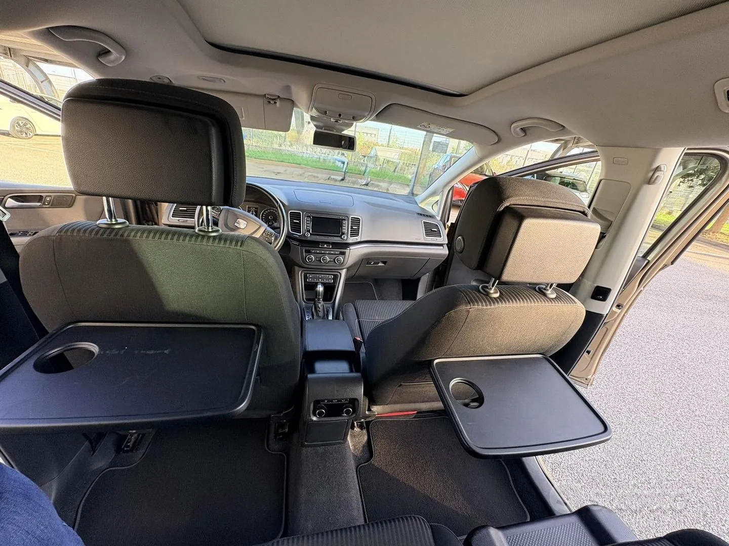 Seat Alhambra 2015 photo 3