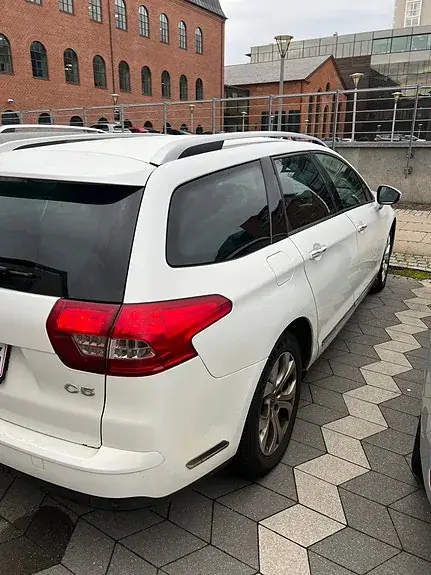 Citroen C5 2011 photo 5