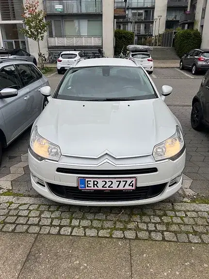 Citroen C5 2011 photo 4